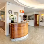 Otel Ambrosiana