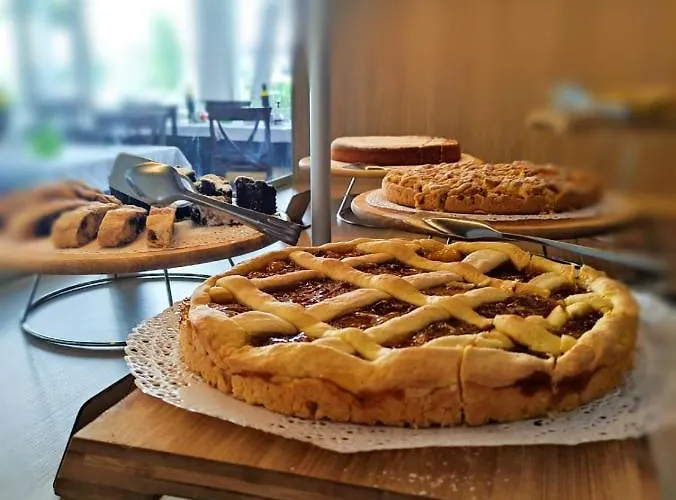 호텔 Ambrosiana 3*